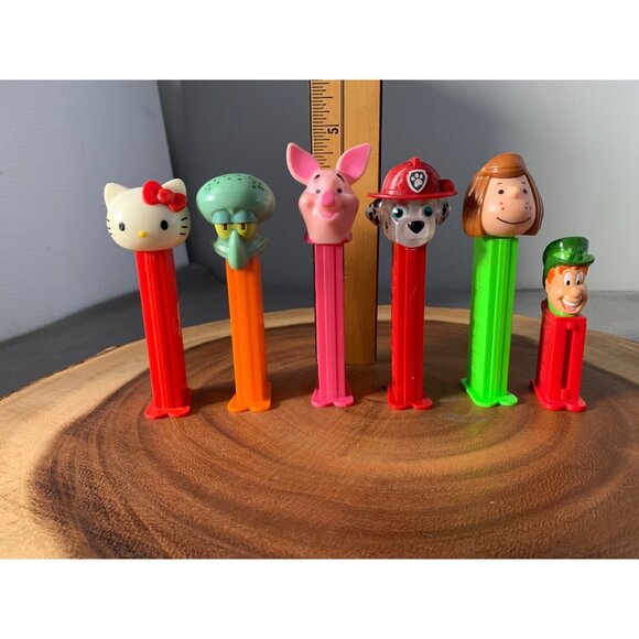 Set of 6 PEZ Candy Dispensers Featuring Hello Kitty Spongebob Piglet Paw Patrol - Picture 4 of 7